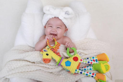 仁怀宝宝的口欲期